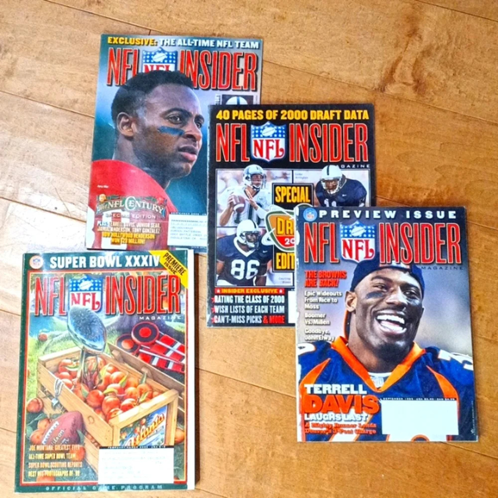 (4) NFL Insider vtg. issues from 1999, and 2000. B9